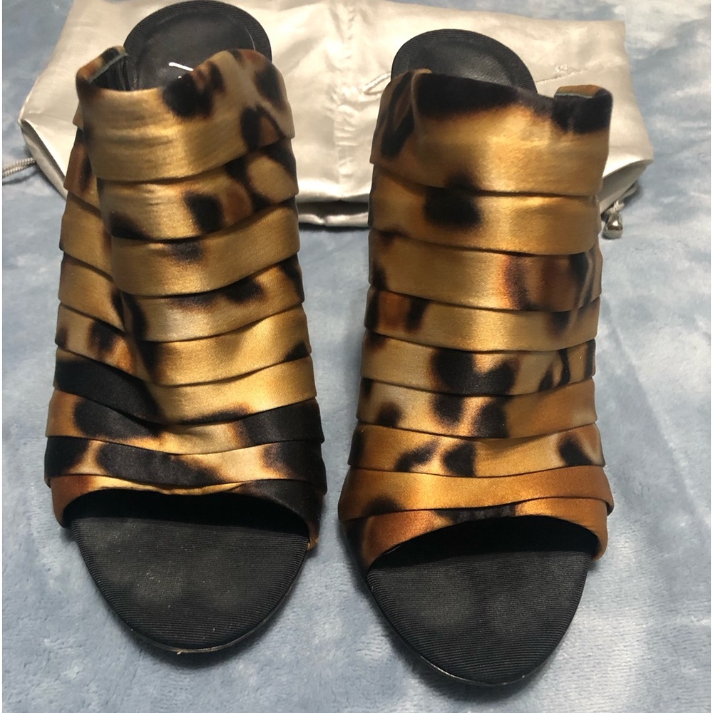 Giuseppe Zanotti satin mules